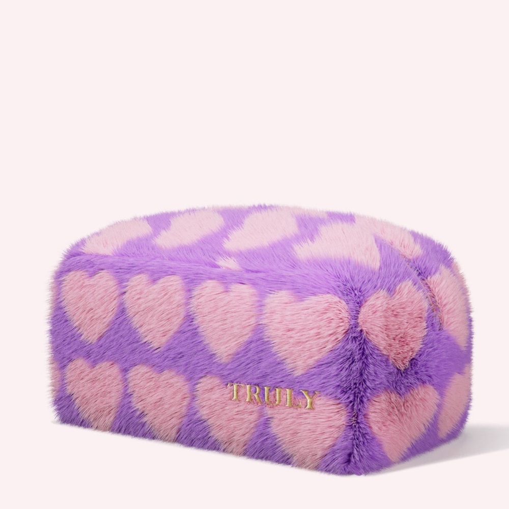 NEW Amanda Cerny Shave Kit Bag